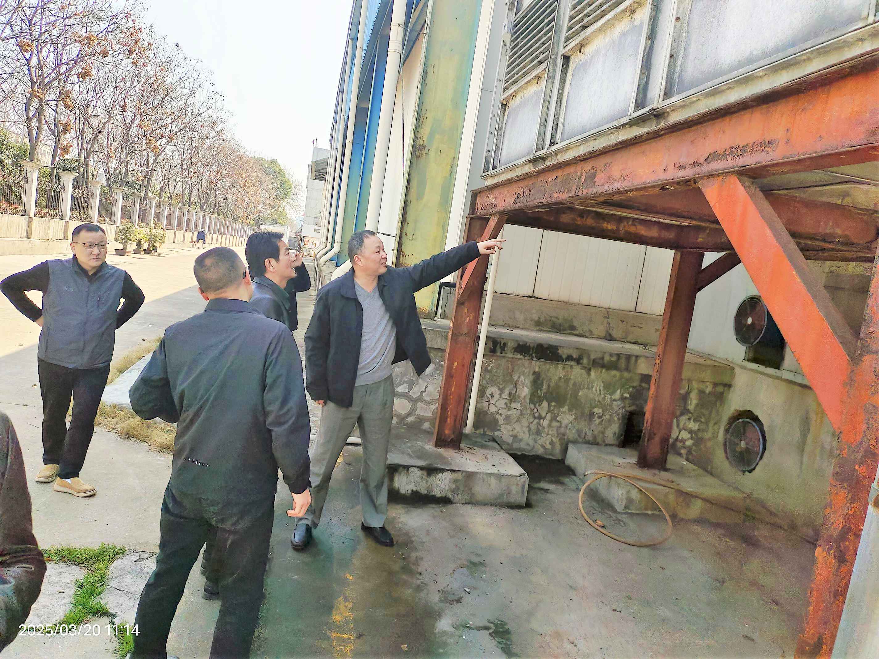 照片2.png 照片2.png